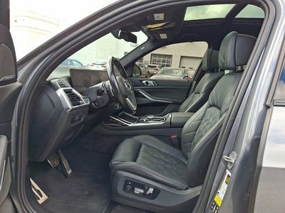 2023 BMW X7 xDrive40i Sports Activity Vehicle