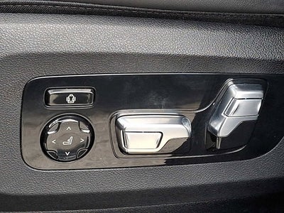 2023 BMW X7 xDrive40i Sports Activity Vehicle