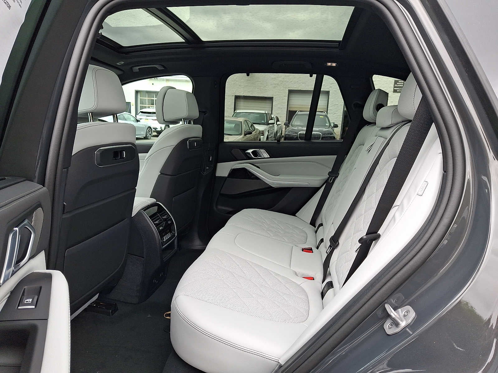 2026 BMW X5 xDrive40i Sports Activity Vehicle