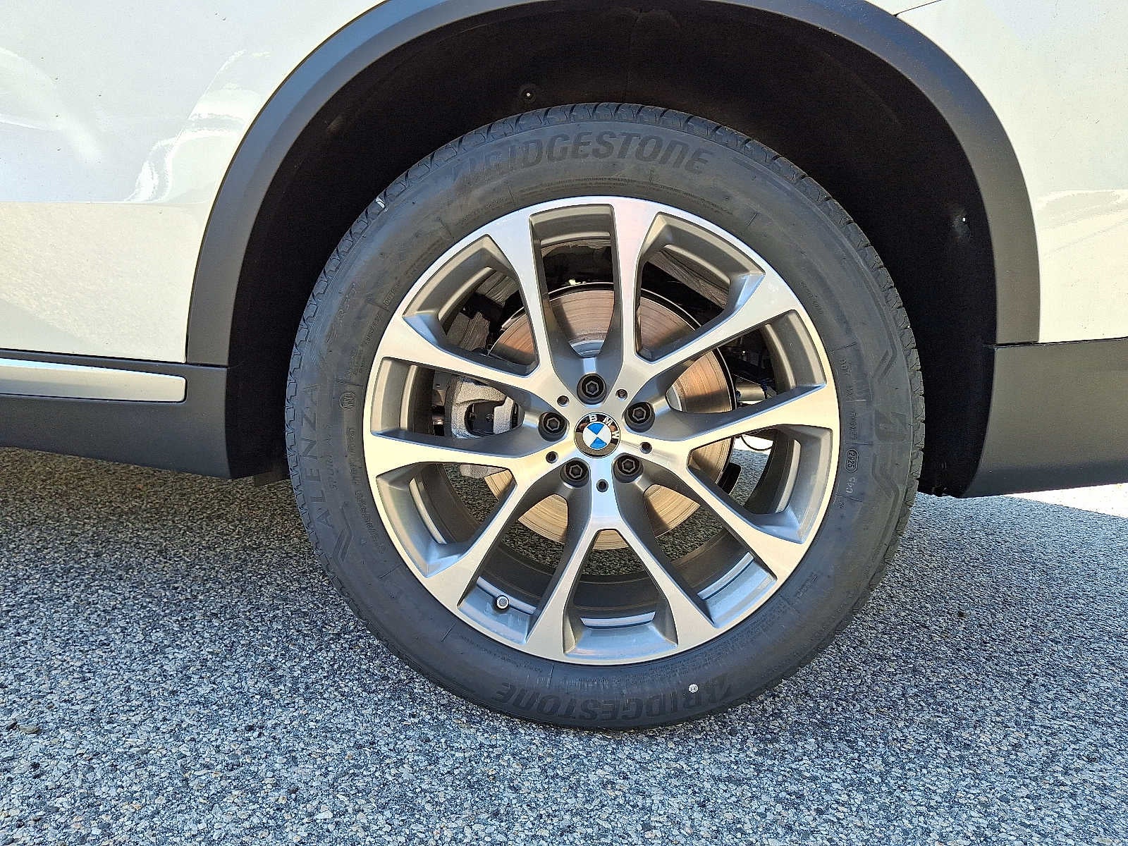 2026 BMW X5 xDrive40i Sports Activity Vehicle