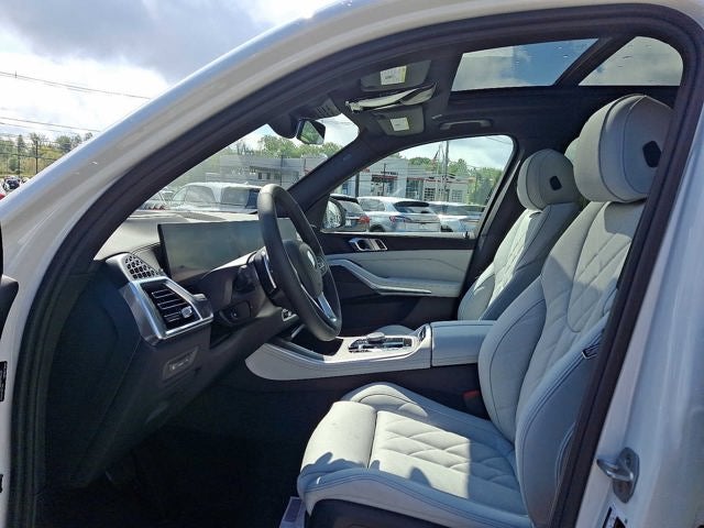 2026 BMW X5 xDrive40i Sports Activity Vehicle