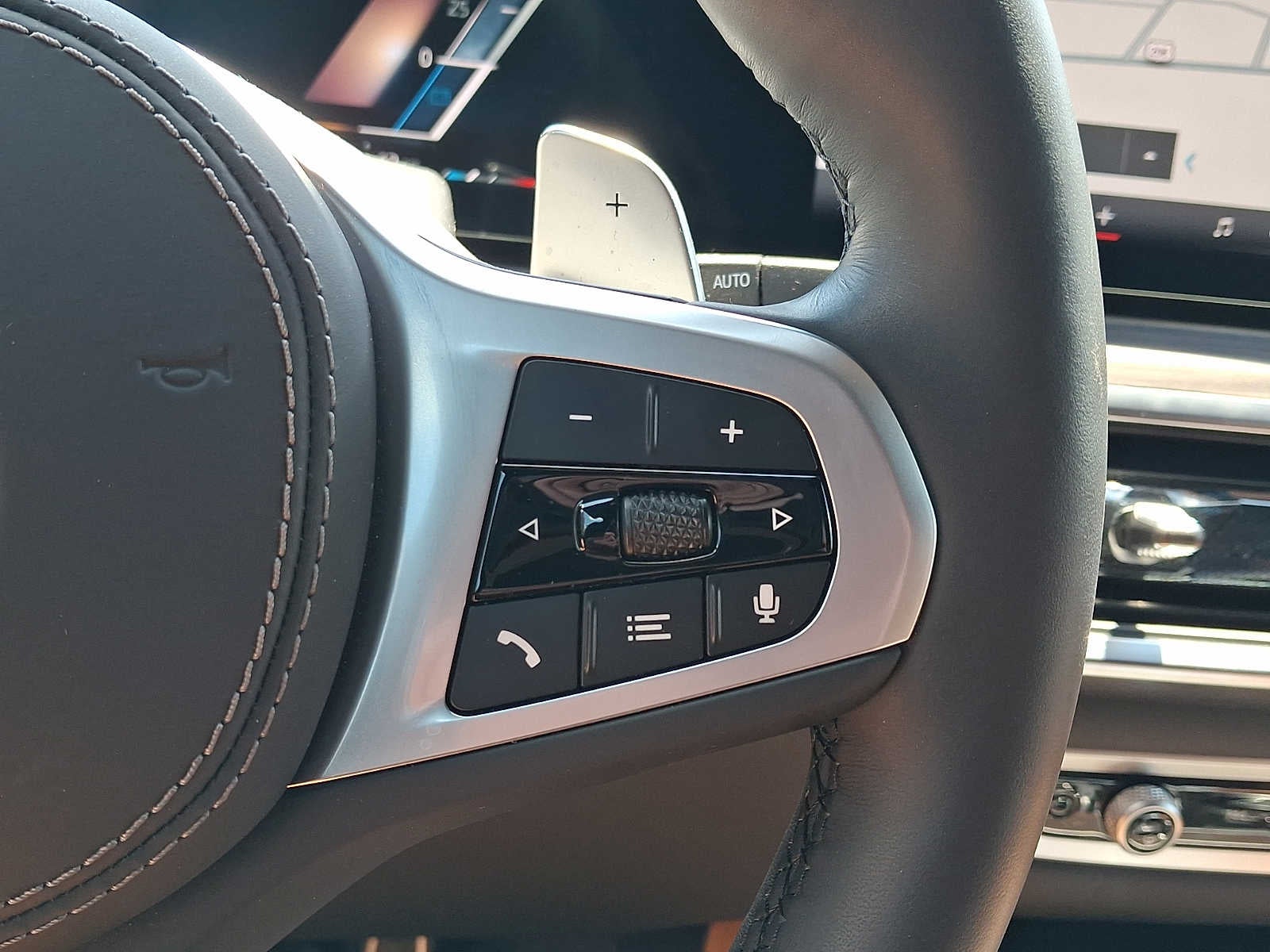 2025 BMW X5 xDrive40i Sports Activity Vehicle