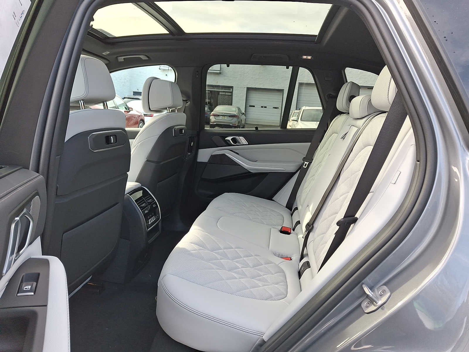 2026 BMW X5 xDrive40i Sports Activity Vehicle