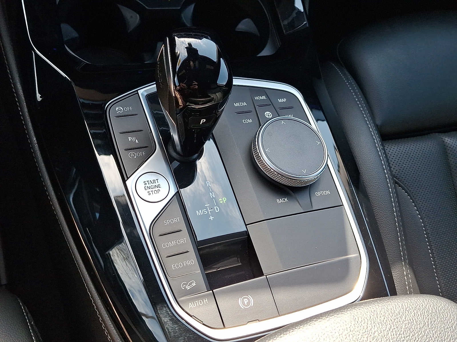 2022 BMW X4 xDrive30i Sports Activity Coupe