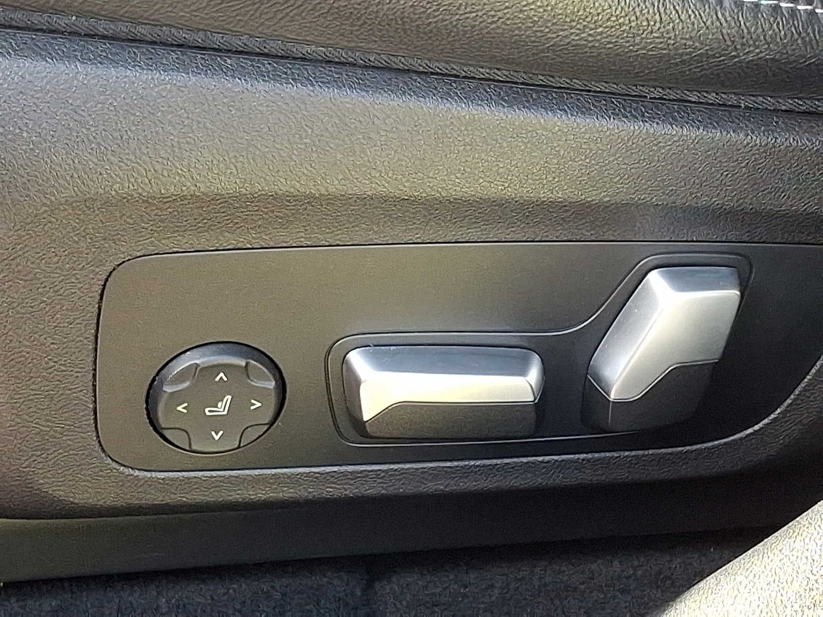 2022 BMW X4 xDrive30i Sports Activity Coupe