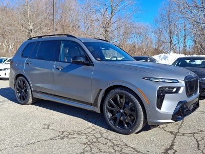 2026 BMW X7 M60i Sports Activity Vehicle