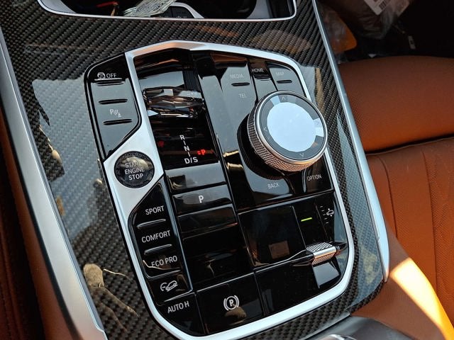 2026 BMW X7 M60i Sports Activity Vehicle