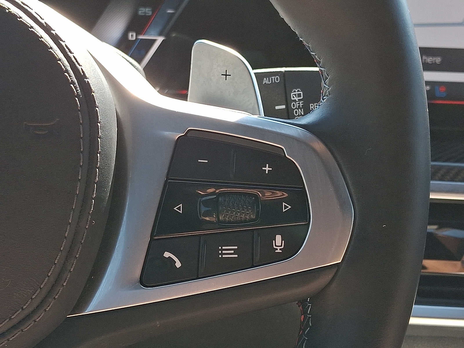 2024 BMW X5 M60i Sports Activity Vehicle