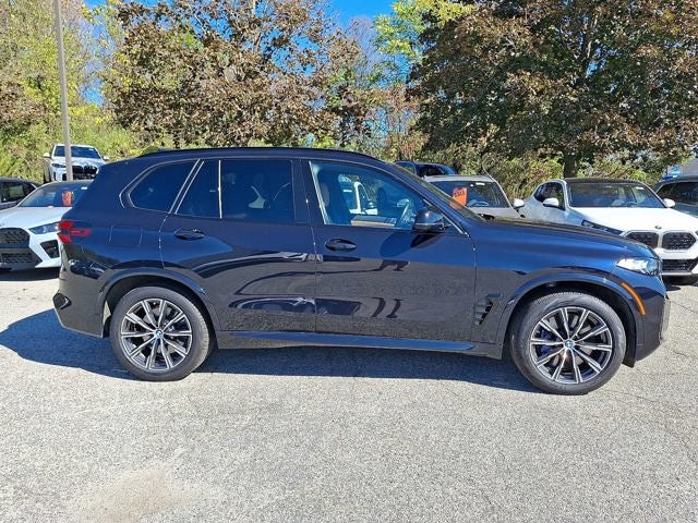 2024 BMW X5 M60i Sports Activity Vehicle