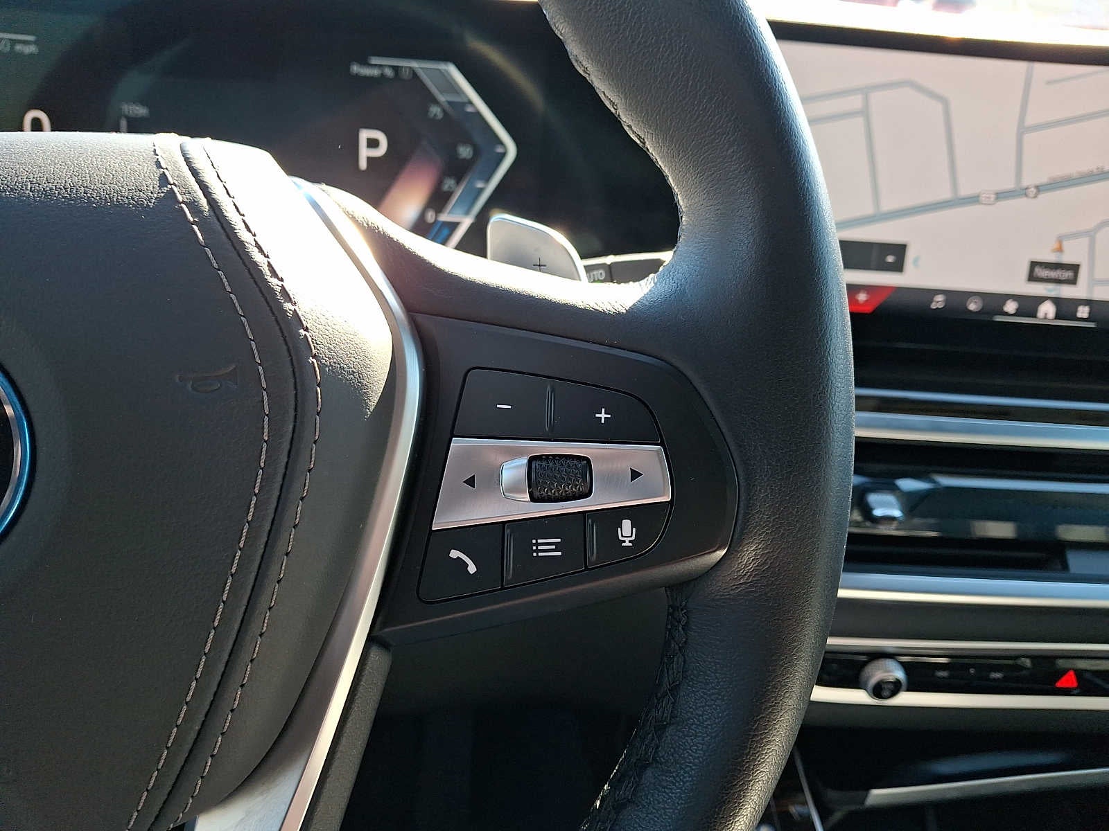 2025 BMW X5 xDrive50e Plug-In Hybrid