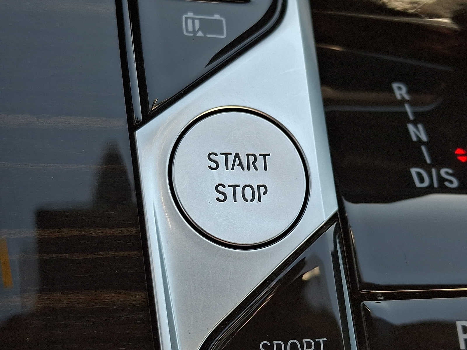 2025 BMW X5 xDrive50e Plug-In Hybrid