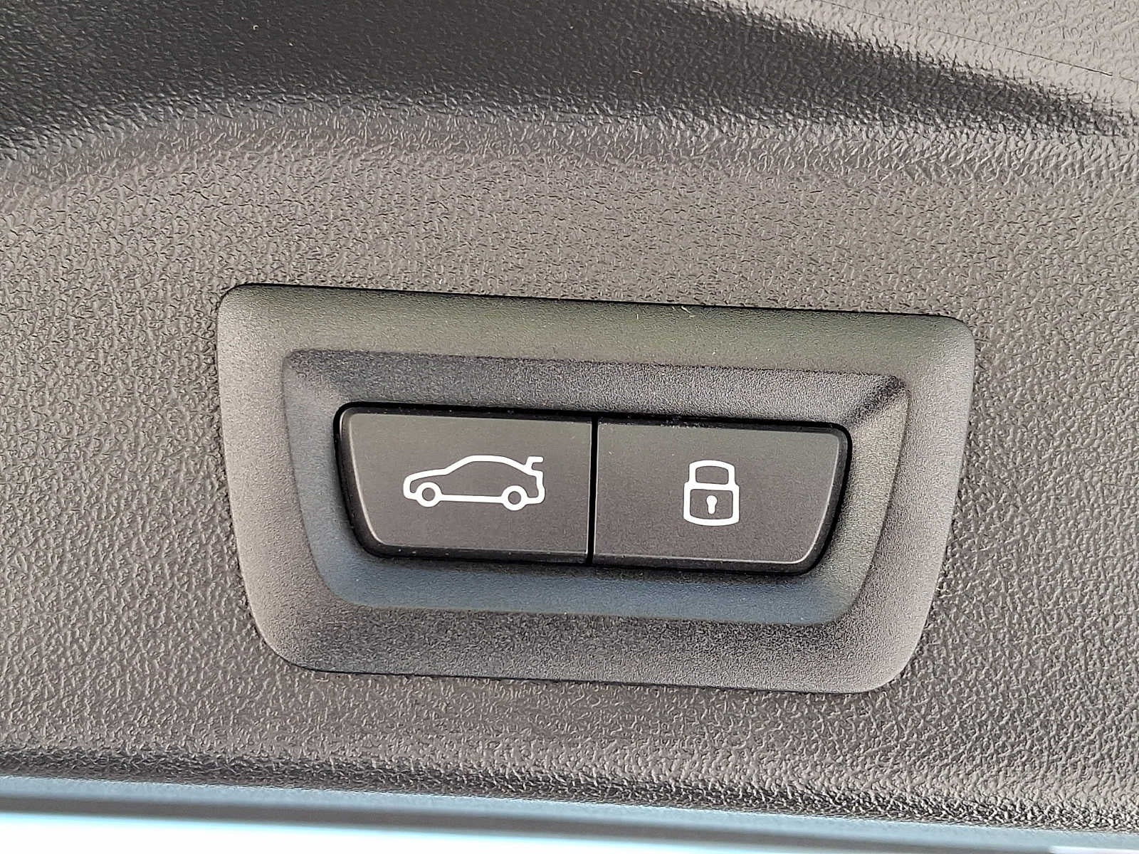 2025 BMW X5 xDrive50e Plug-In Hybrid