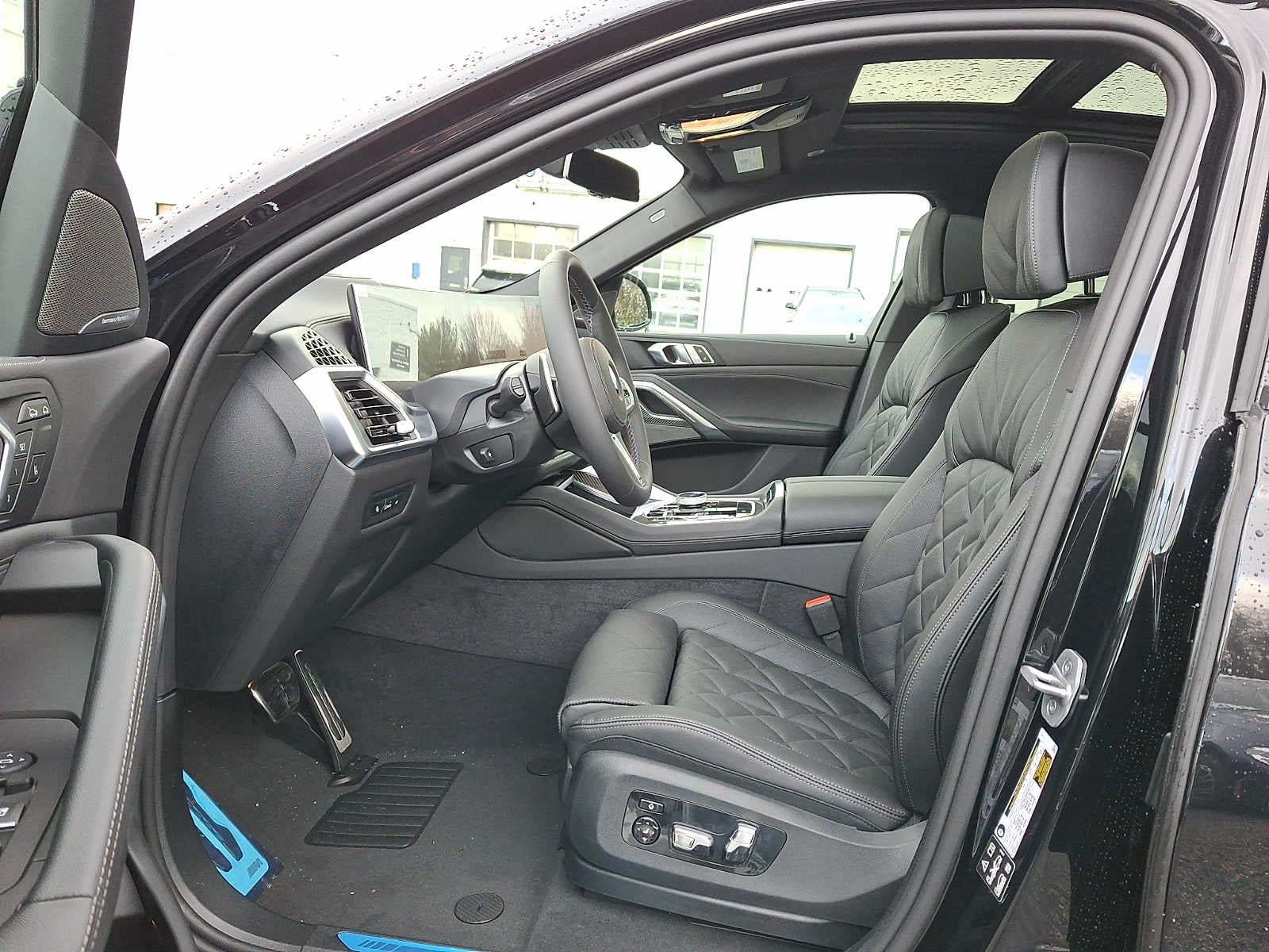 2026 BMW X6 M60i Sports Activity Coupe