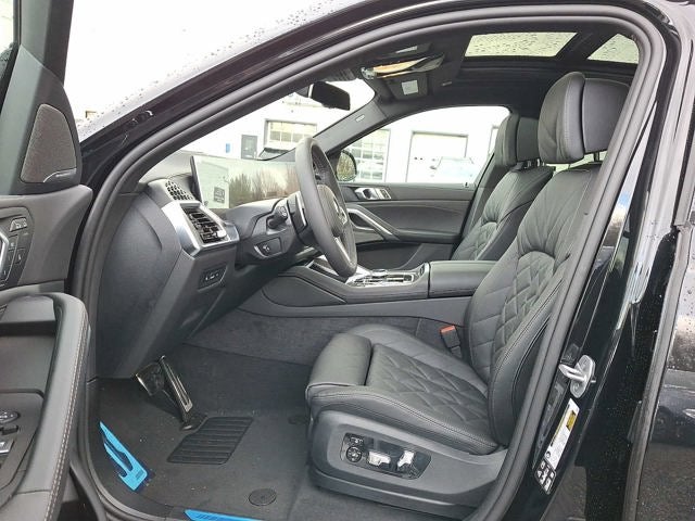 2026 BMW X6 M60i Sports Activity Coupe