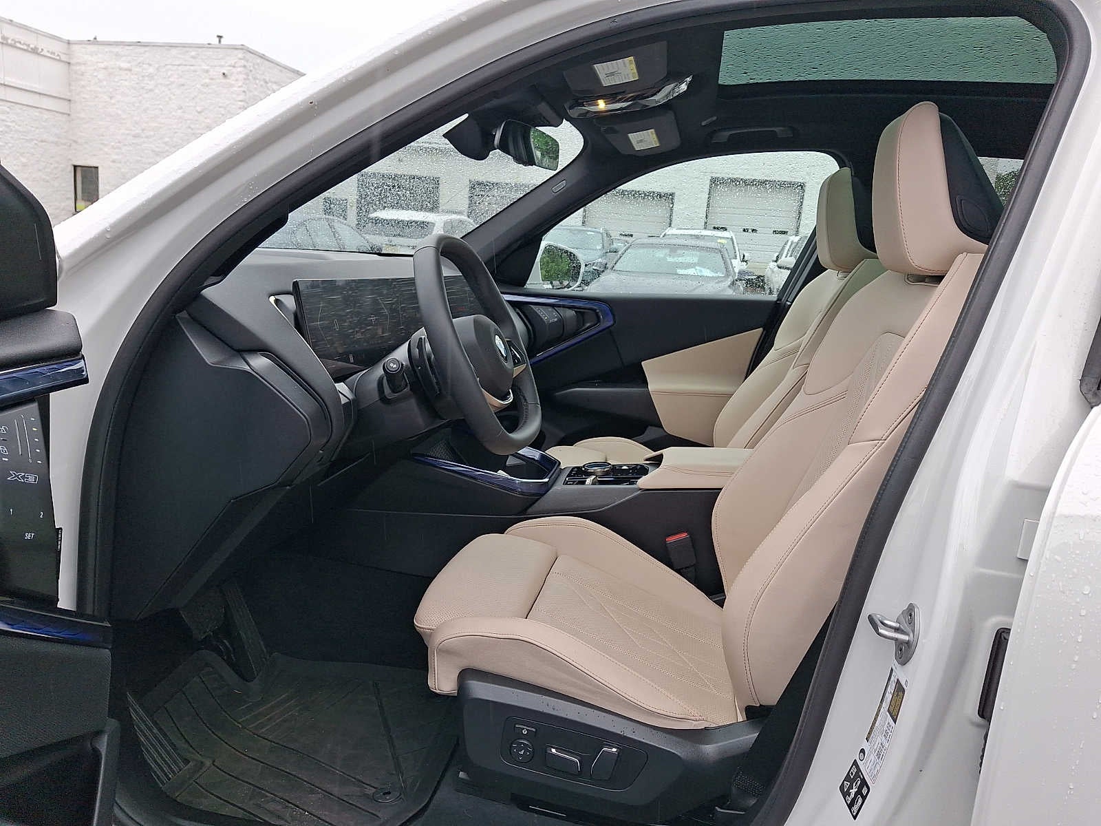 2025 BMW X3 30 - Photo 13