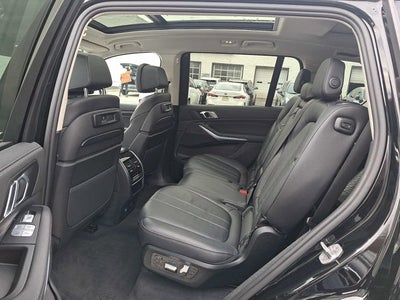 2022 BMW X7 xDrive40i Sports Activity Vehicle