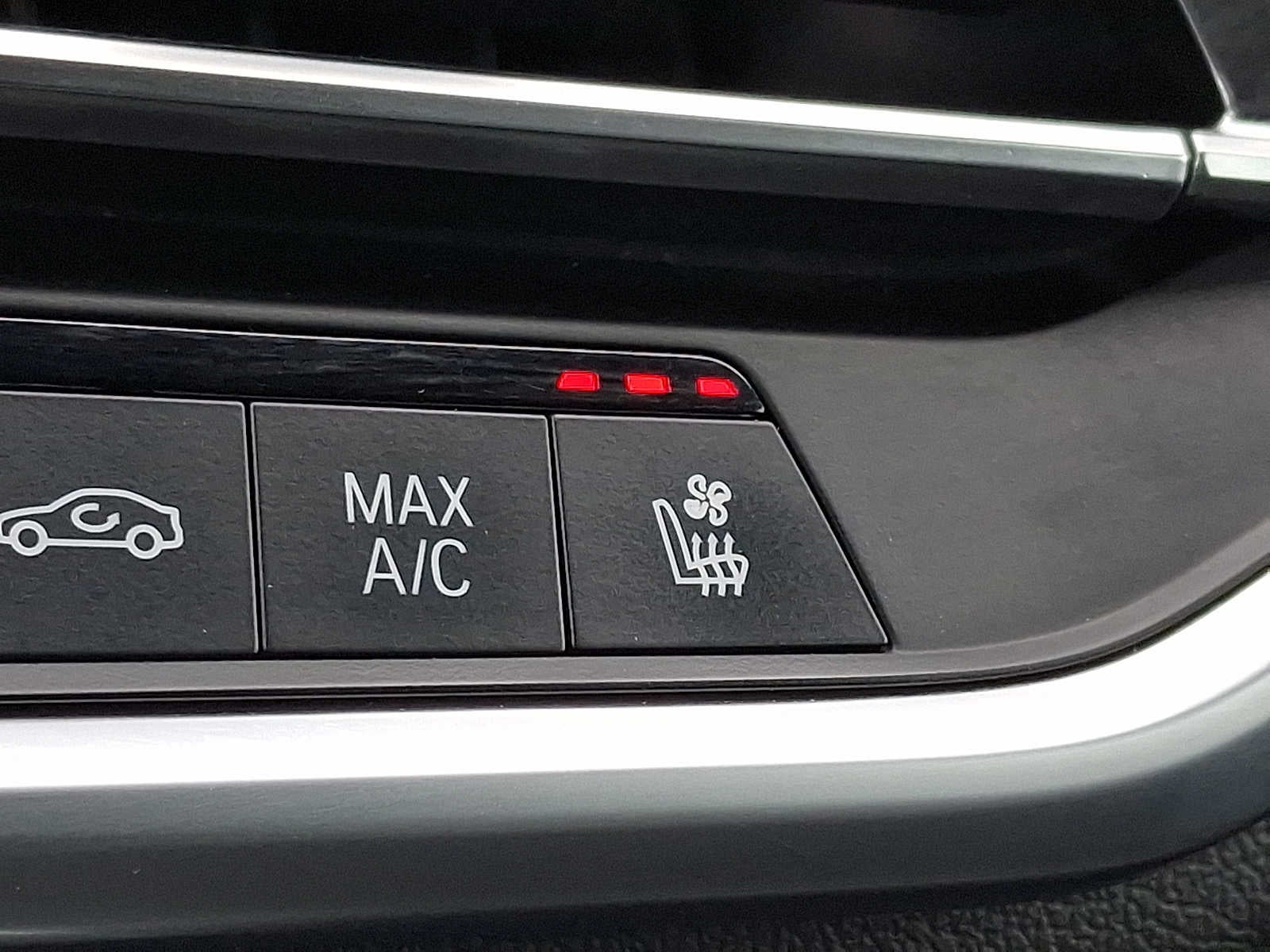 2019 BMW X5 xDrive50i Sports Activity Vehicle