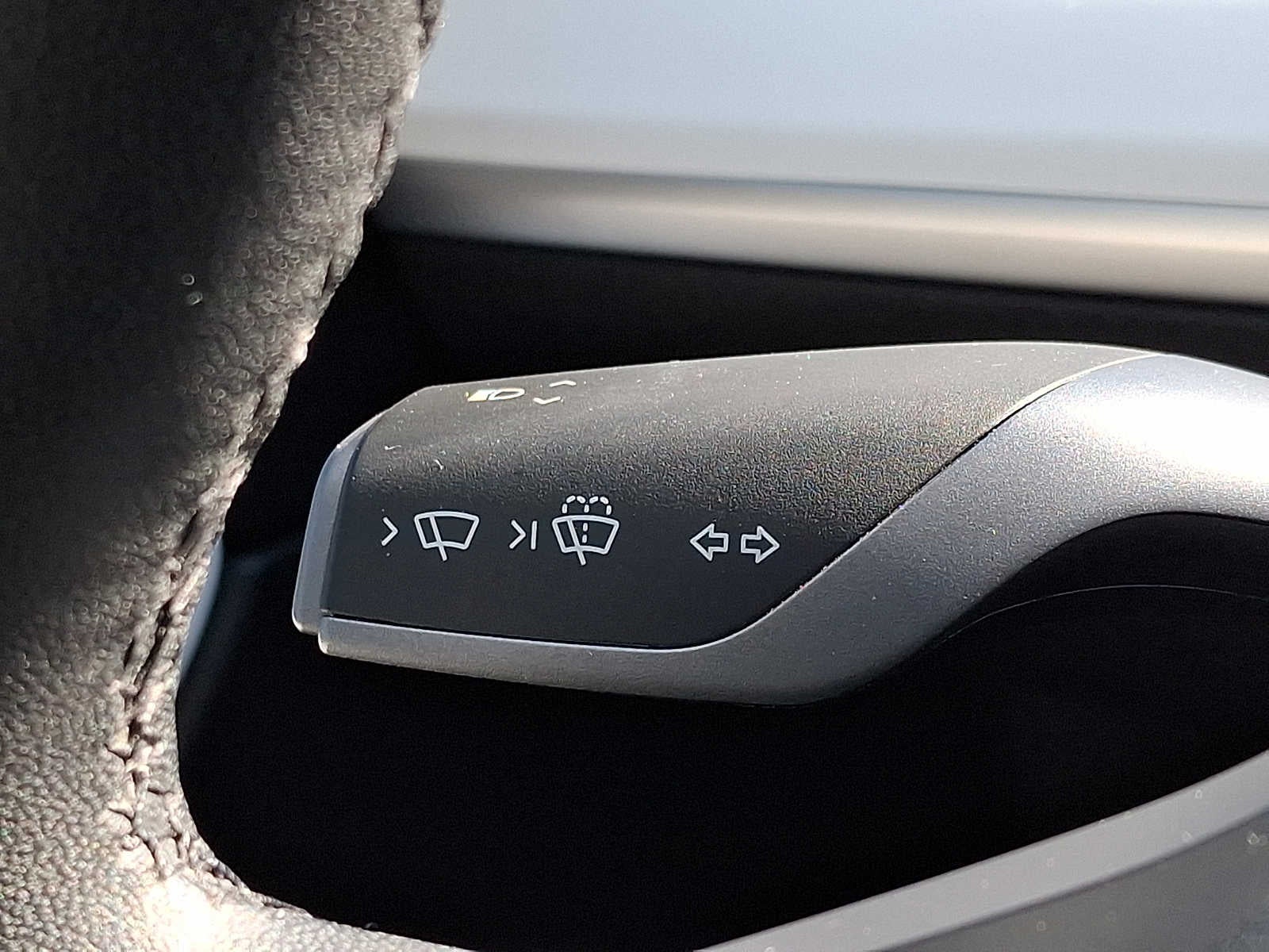 2022 Tesla Model Y Long Range AWD