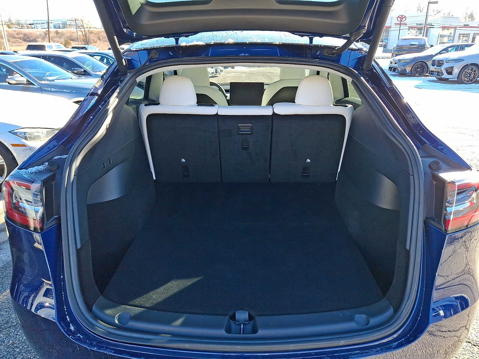 2022 Tesla Model Y Long Range AWD