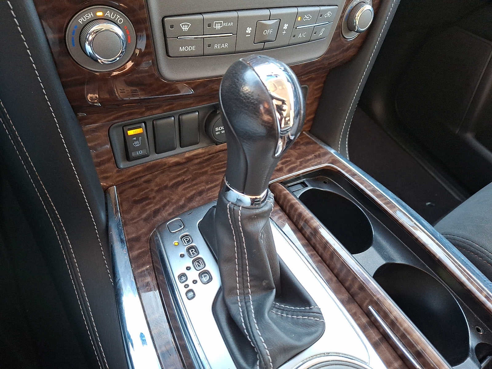 2017 Nissan Armada 4x4 SV