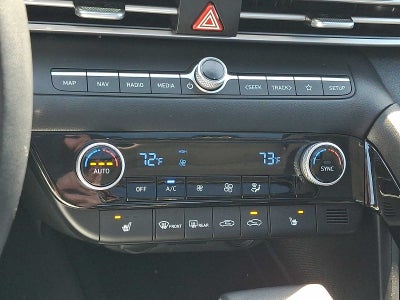 2023 Hyundai Elantra Limited IVT