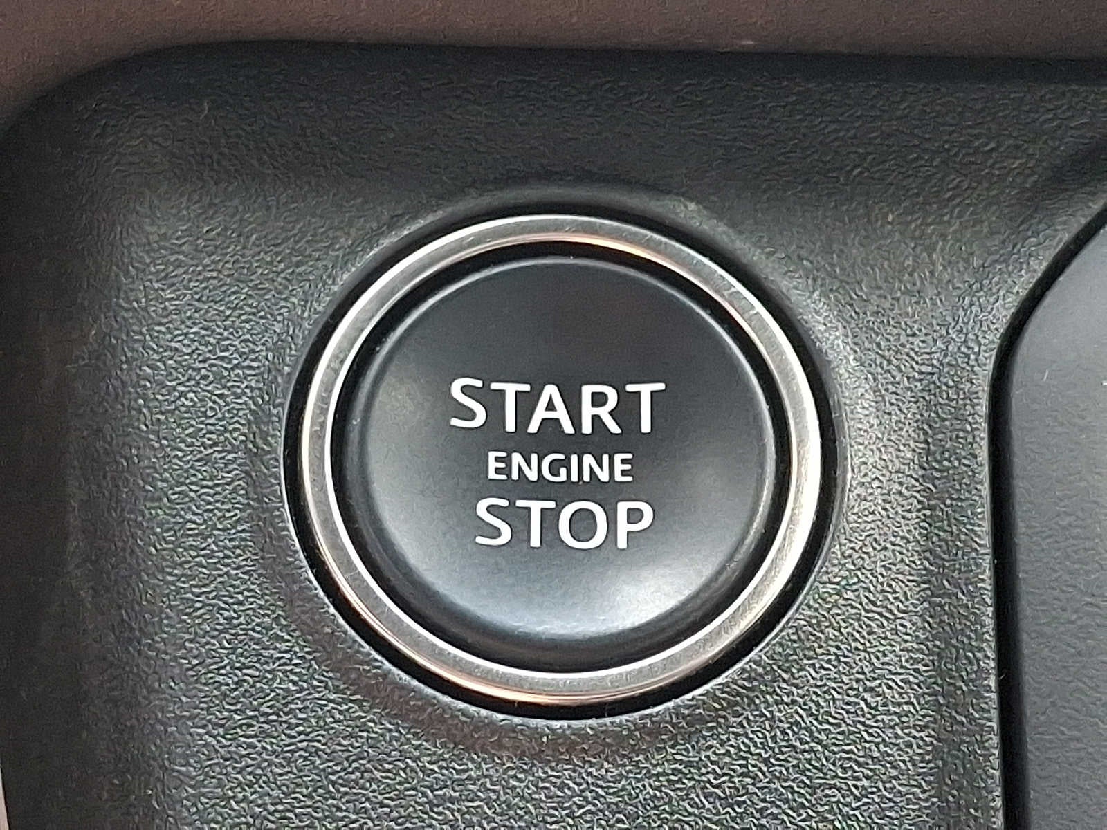 2024 Land Rover Defender 110 P400 S