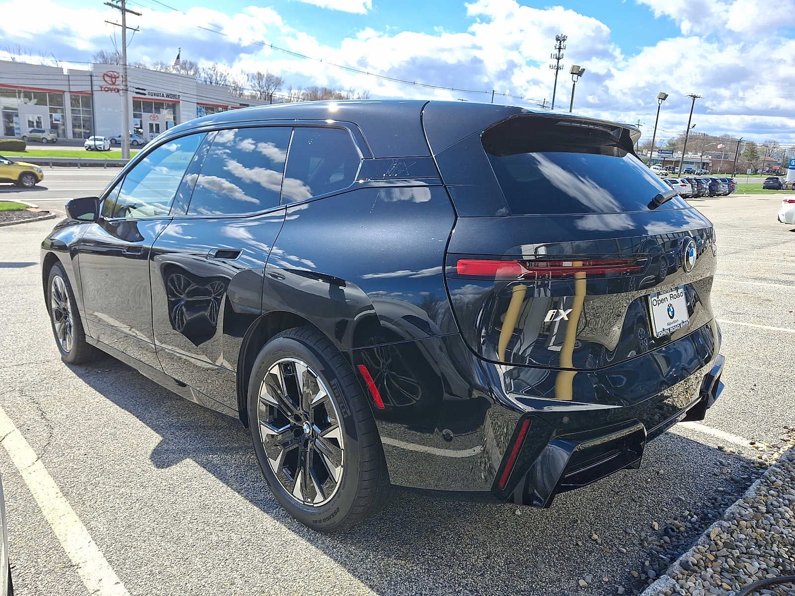 2026 BMW iX xDrive60 Sports Activity Vehicle