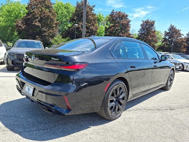 2023 BMW 7 Series 760i - Photo 38