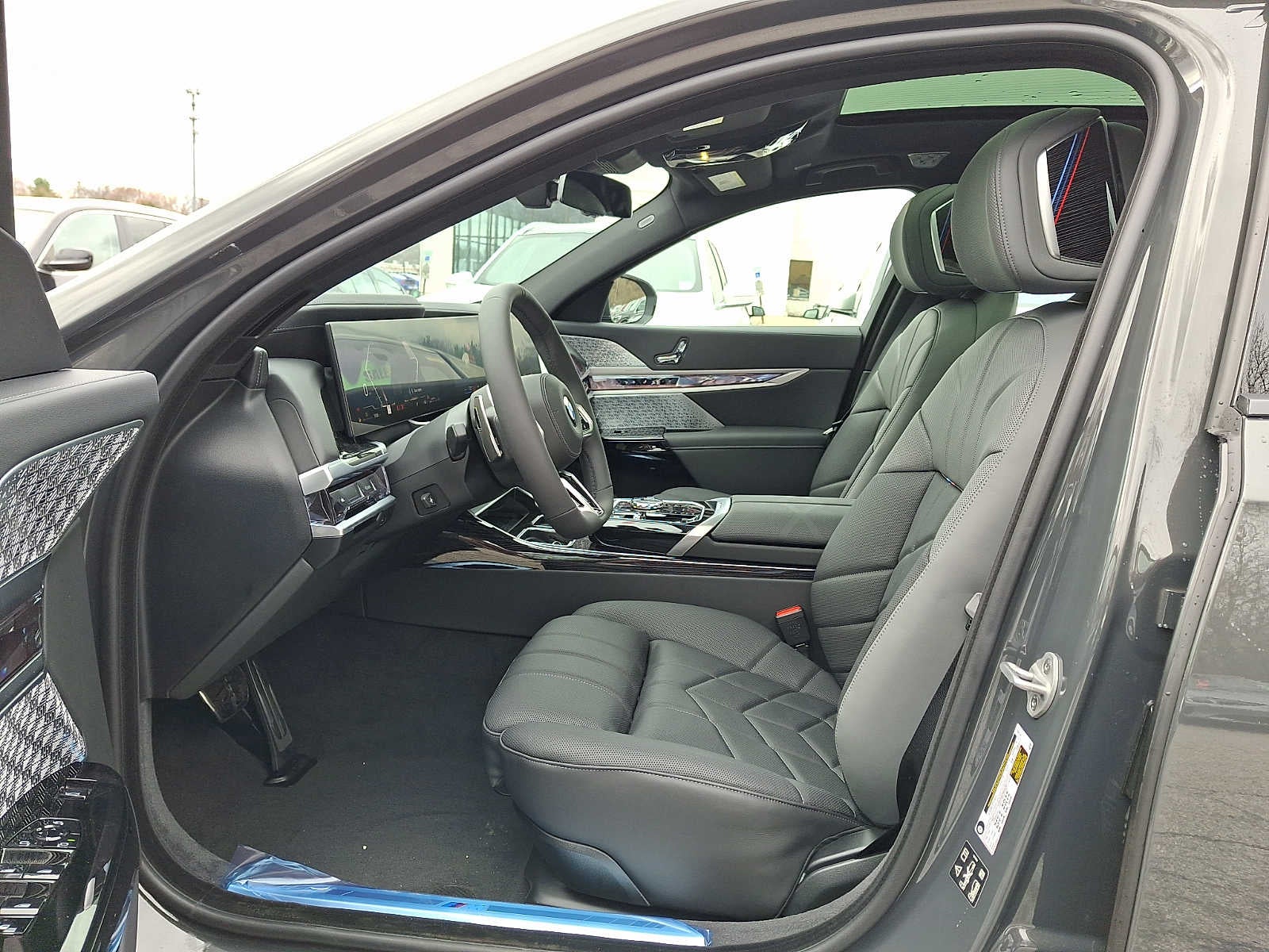 2026 BMW 7 Series 760i xDrive Sedan