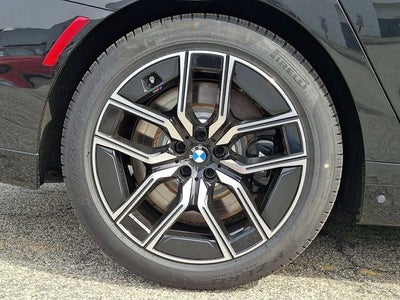 2026 BMW 7 Series 760i xDrive Sedan