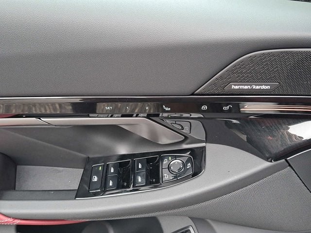 2026 BMW 5 Series 530i xDrive Sedan