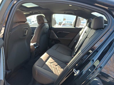 2026 BMW 5 Series 530i xDrive Sedan