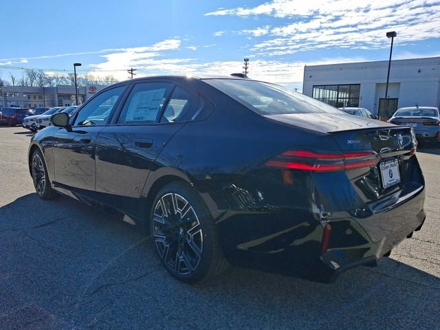 2026 BMW 5 Series 530i xDrive Sedan