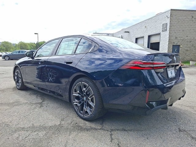 2027 BMW 5 Series 530i xDrive Sedan