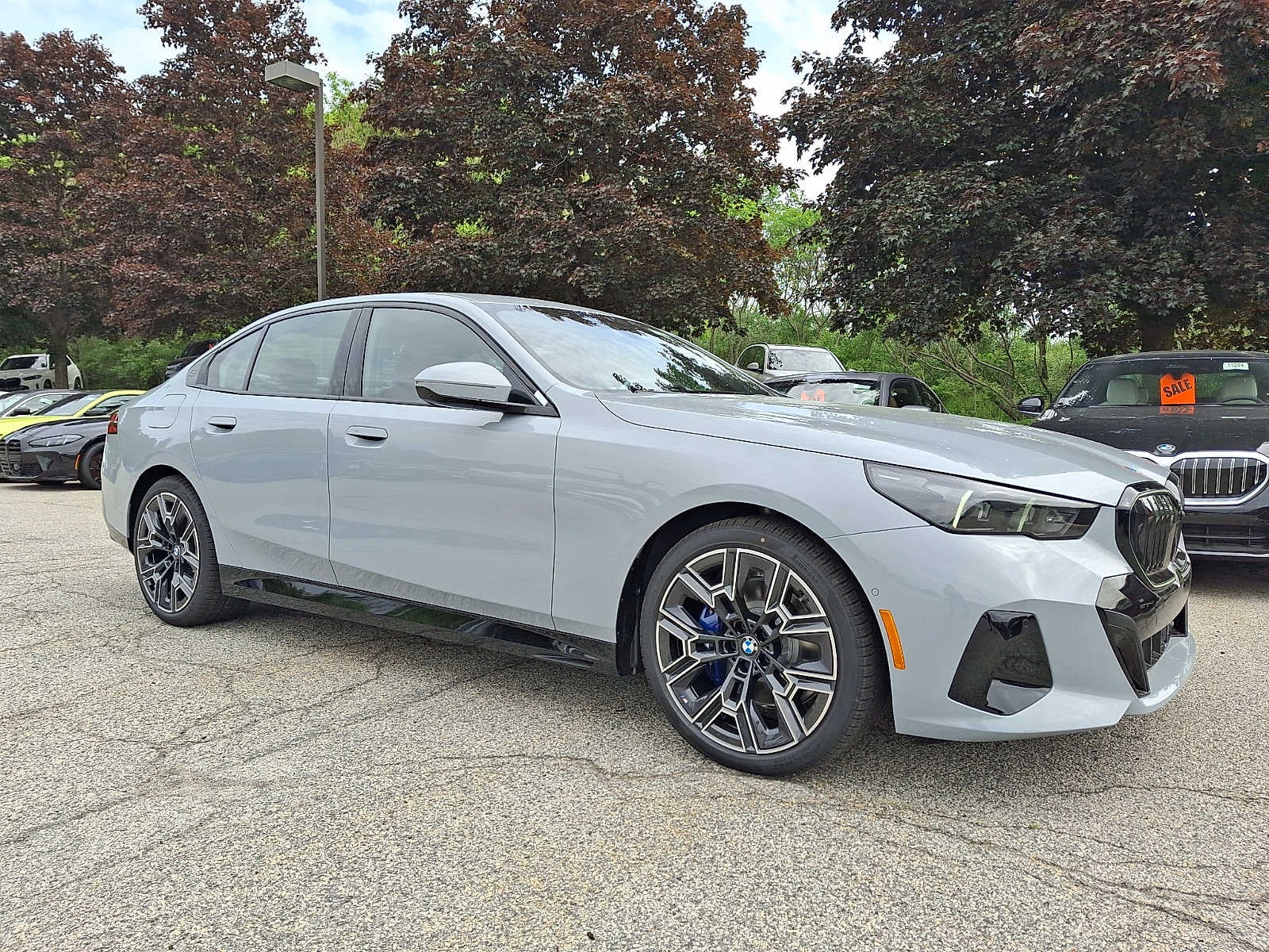 2027 BMW 5 Series 530i xDrive Sedan