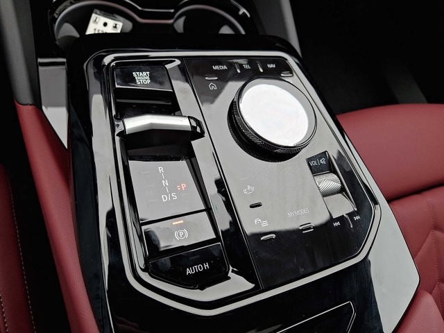 2026 BMW 5 Series 530i xDrive Sedan