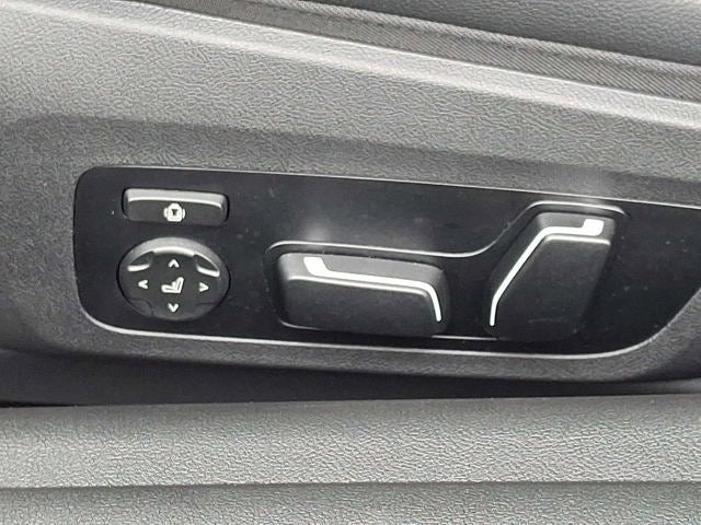2026 BMW 4 Series M440i - Photo 59