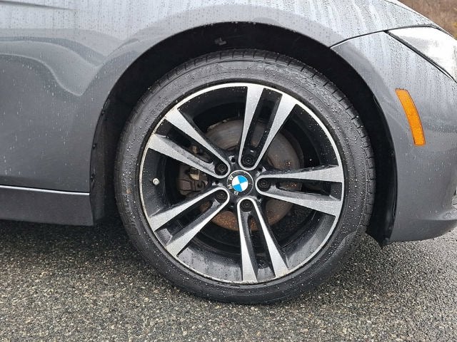 2018 BMW 3 Series 330i xDrive Sedan