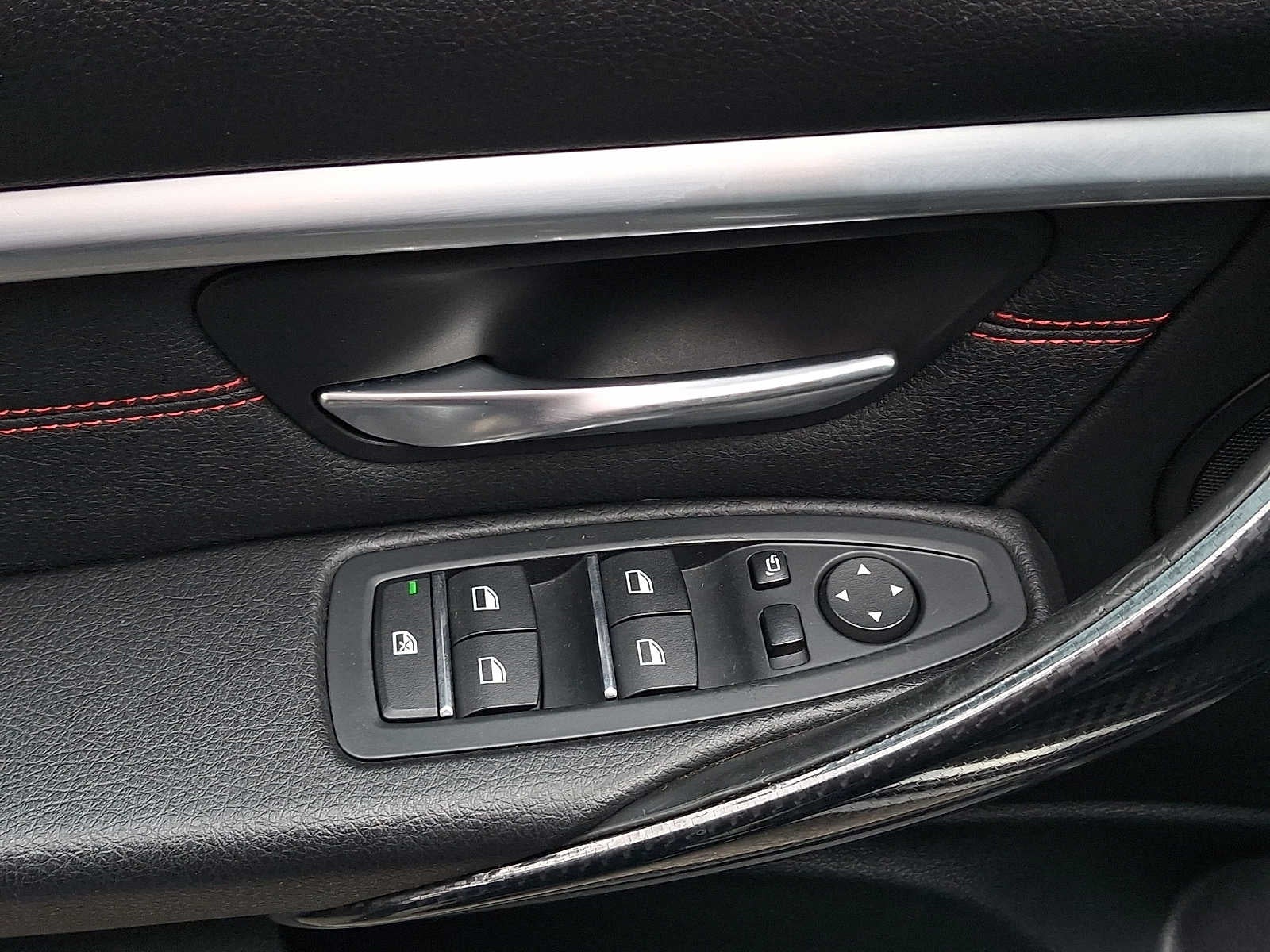 2018 BMW 3 Series 330i xDrive Sedan