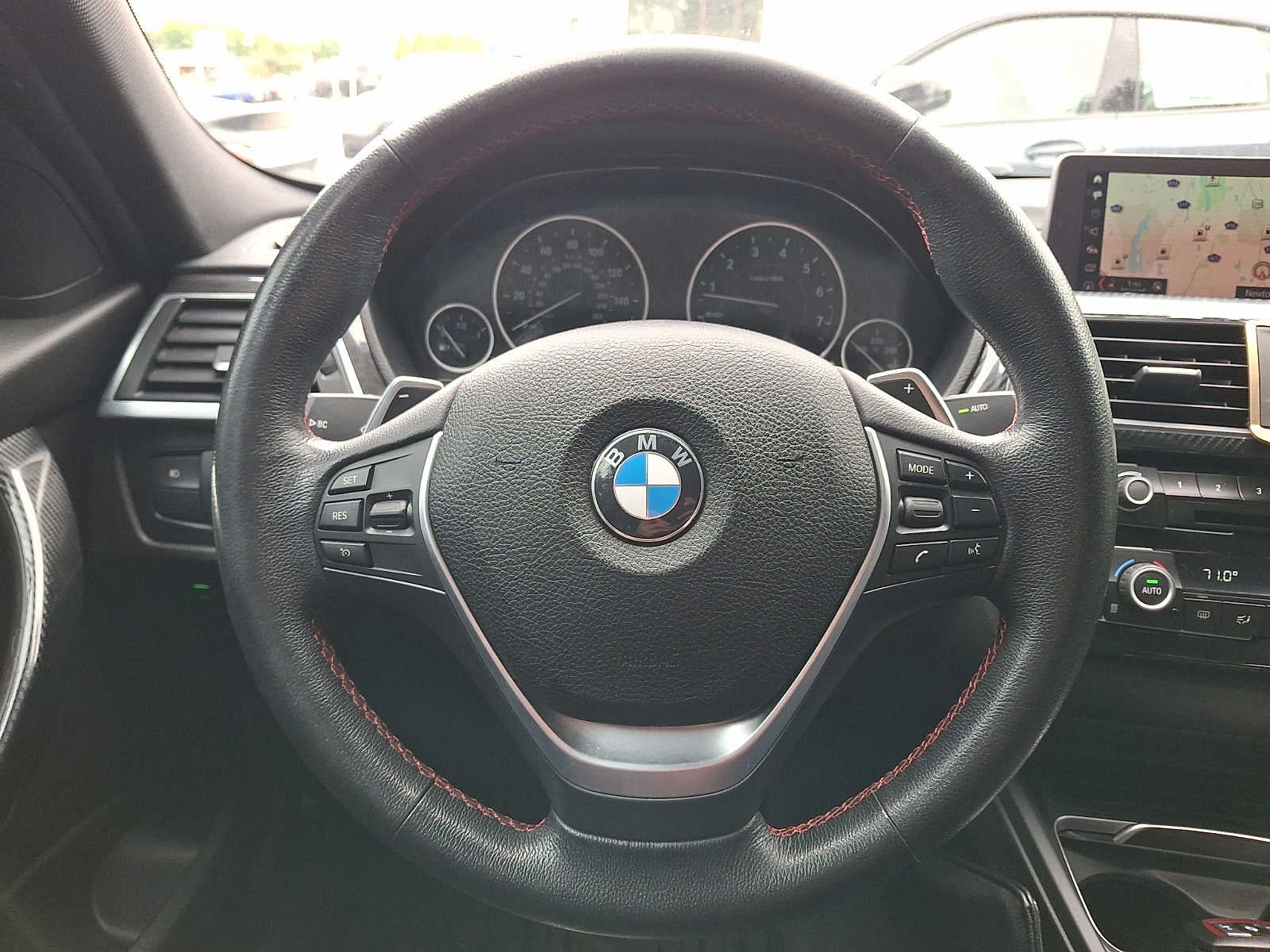 2018 BMW 3 Series 330i xDrive Sedan