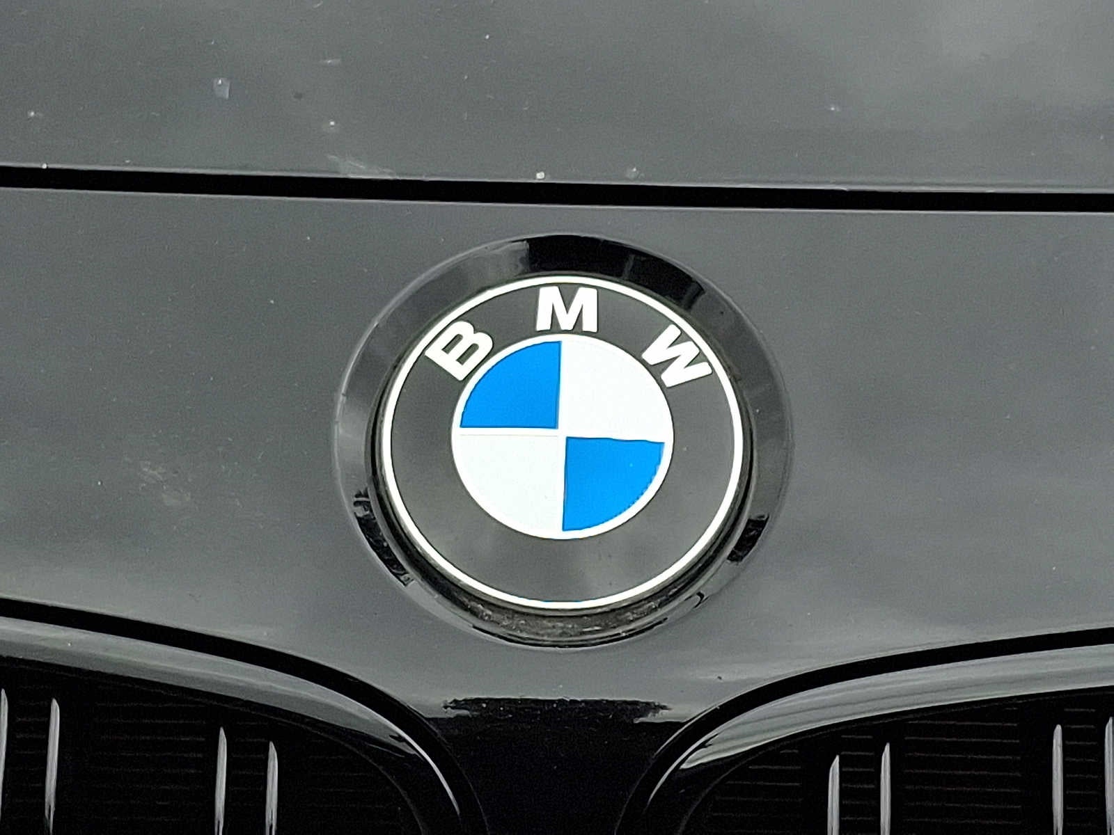 2018 BMW 3 Series 330i xDrive Sedan