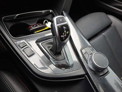 2018 BMW 3 Series 330i xDrive Sedan