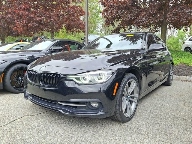 2018 BMW 3 Series 330i xDrive Sedan