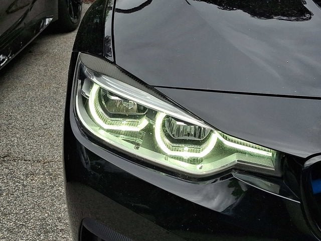 2018 BMW 3 Series 330i xDrive Sedan