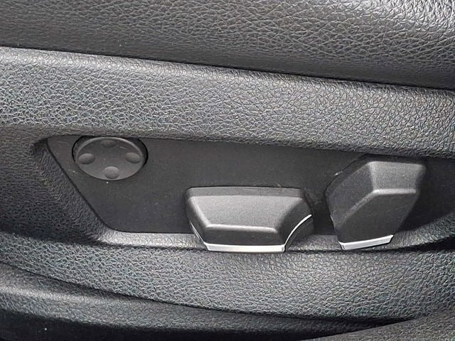 2012 BMW 5 Series 4dr Sdn 535i xDrive AWD