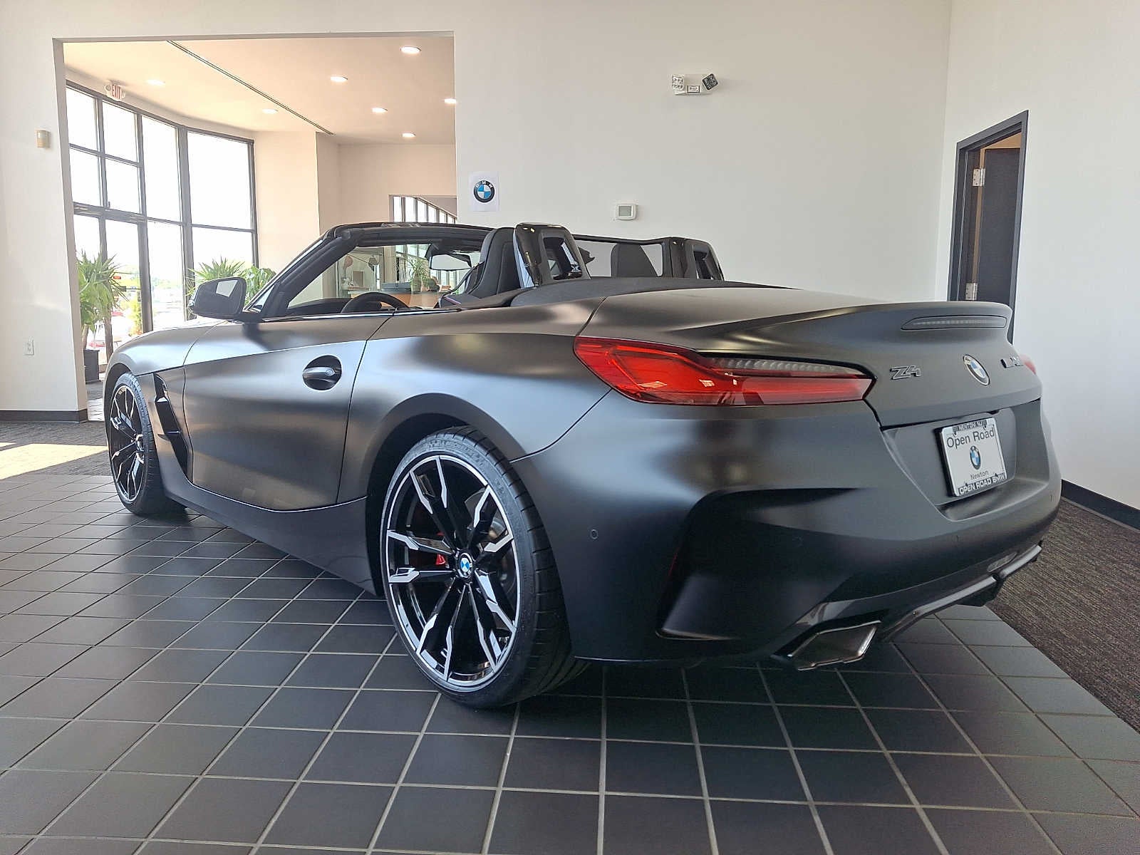 2026 BMW Z4 M40i Roadster