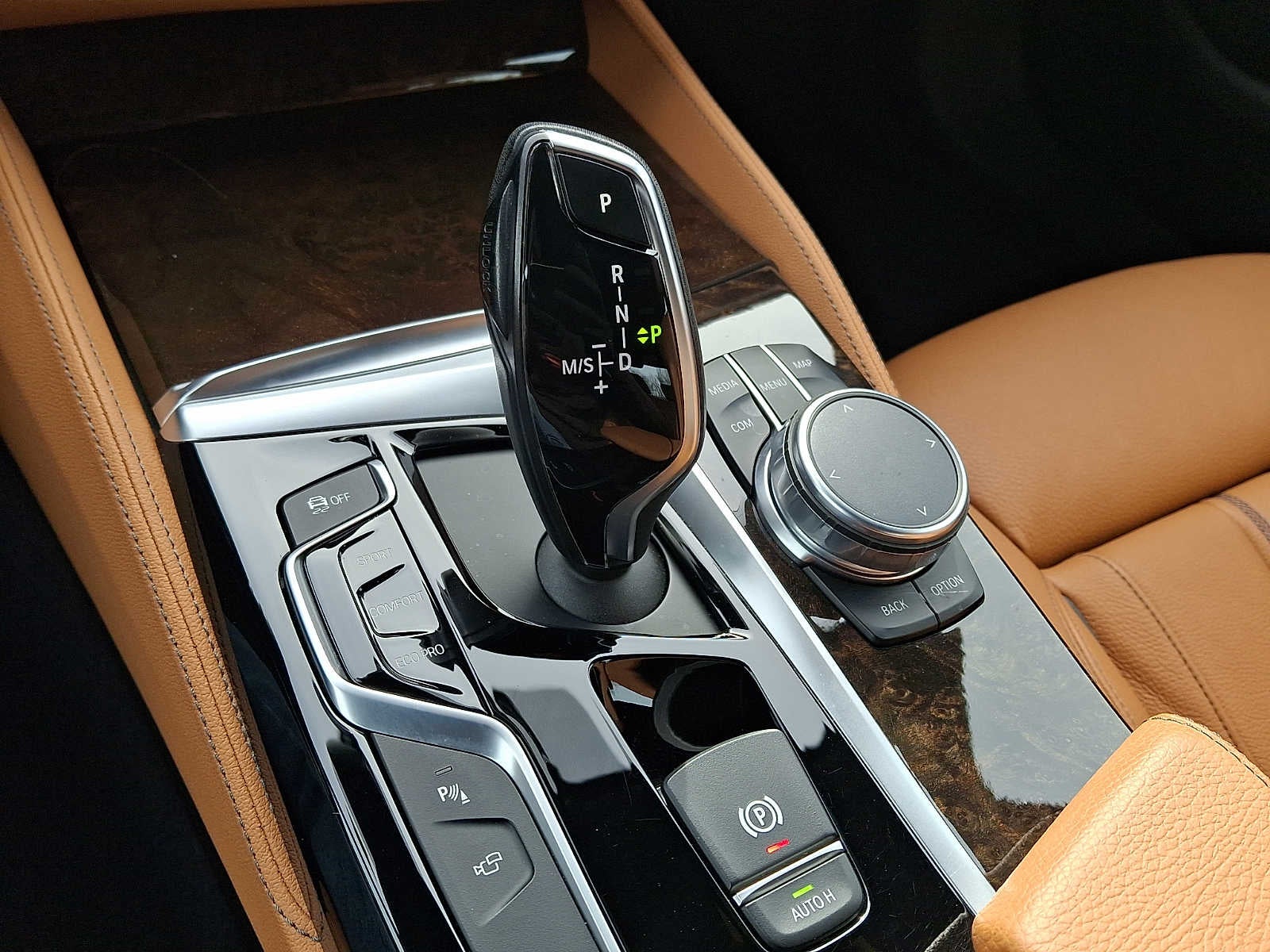 2017 BMW 5 Series 540i xDrive Sedan