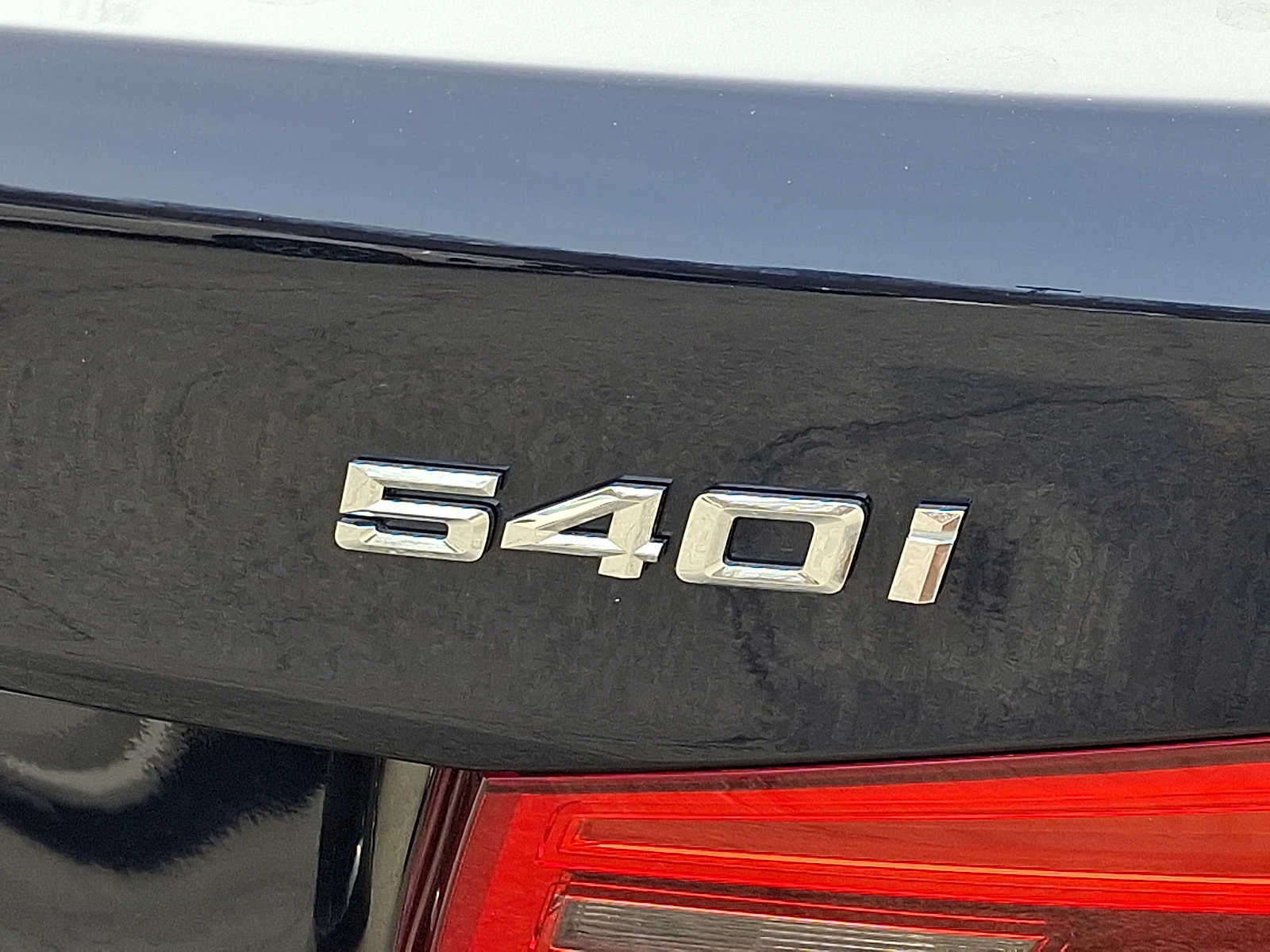 2017 BMW 5 Series 540i xDrive Sedan