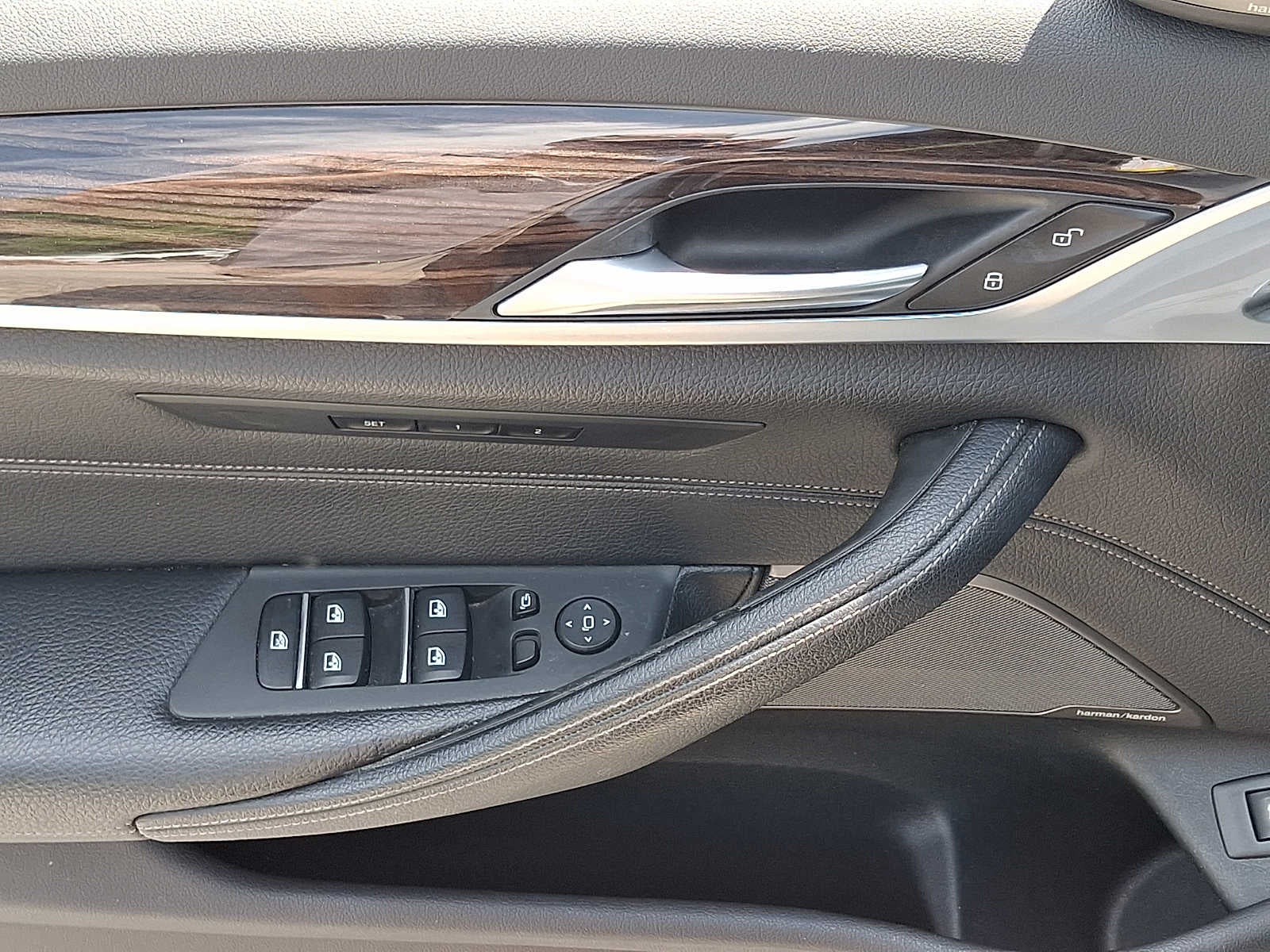 2018 BMW 5 Series 540i - Photo 12