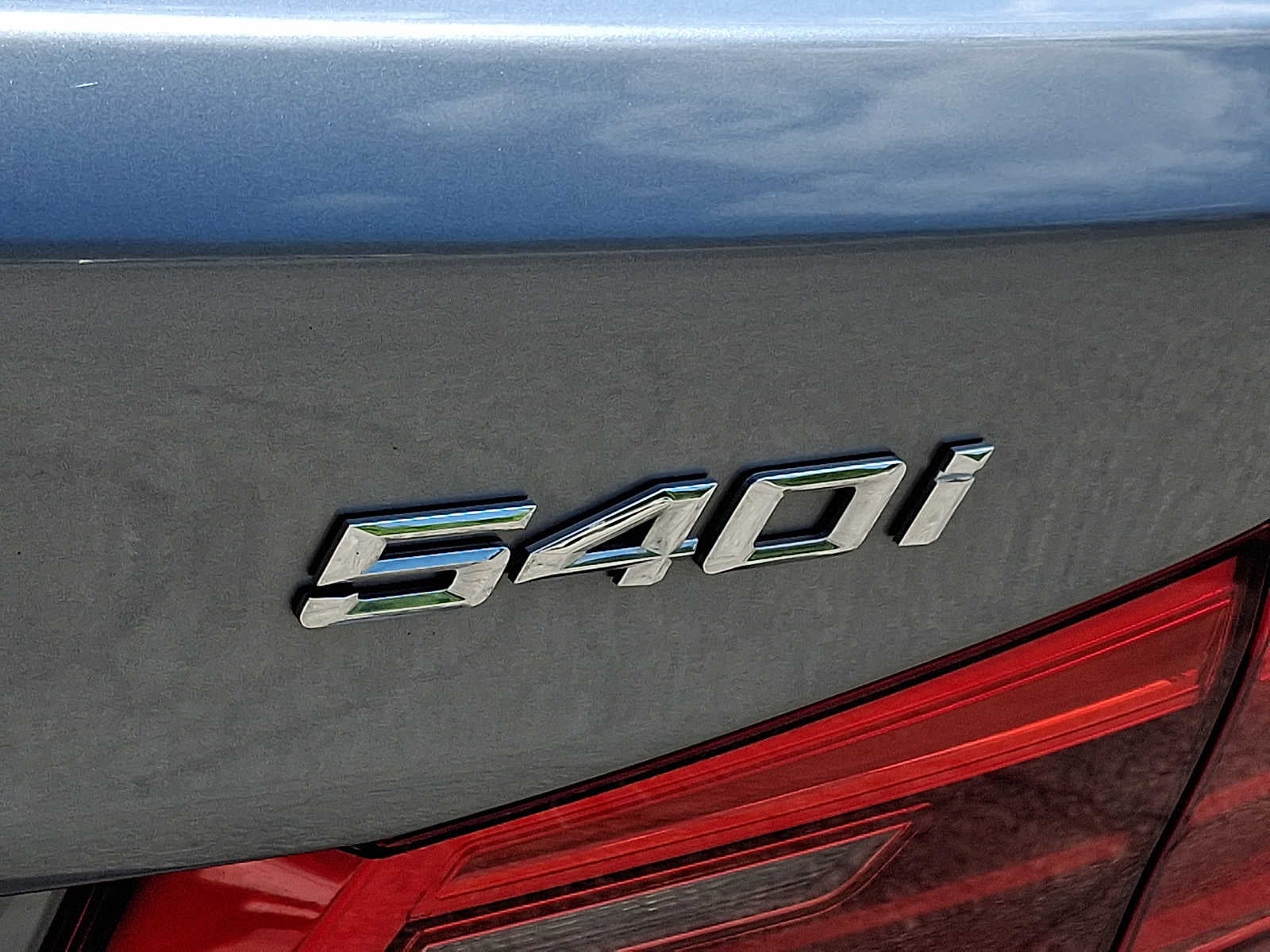 2018 BMW 5 Series 540i - Photo 34